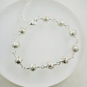 Hawaiian Maile Engraved cutout Bracelet - Silver